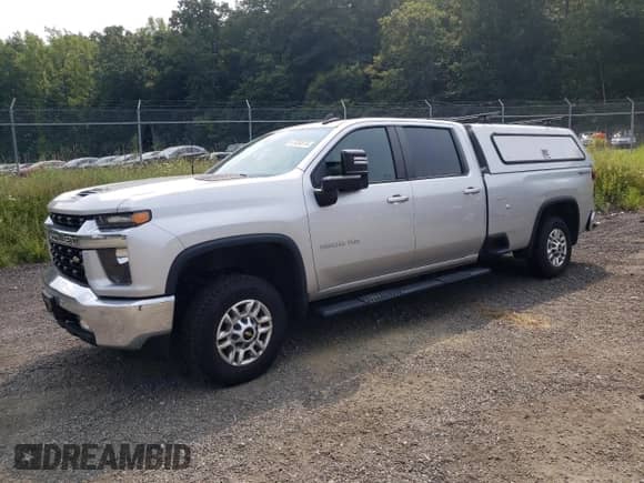 2021 Chevrolet Silverado 2500HD LT z VIN 1GC1YNE7XMF225318, wystawiony jako Copart lot #67528574 z przebiegiem 87 780 mil mil oraz Czysty tytuł • Clean title. Historia ofert i sprzedaży dostępna na DreamBid. Obrazek 1.