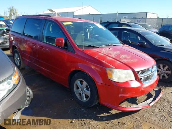 2012 Dodge Grand Caravan SXT z VIN 2C4RDGCG2CR203463, wystawiony jako IAAI lot #43425555 z przebiegiem 142 039 mil mil oraz . Historia ofert i sprzedaży dostępna na DreamBid. Obrazek 1.