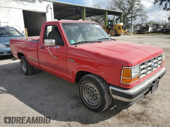 ✅ 1991 Ford Ranger Splash • VIN: 1FTCR10XXMTA47904 • Lot: 85566634. Listed on Copart with 39,495 mi. Free auction sales archive from the USA and detailed vehicle history report at DreamBid. Image 4.