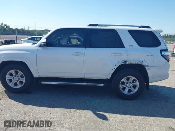 ✅ 2022 Toyota 4Runner SR5 Premium • VIN: JTEFU5JR7N5256716 • Lot: 41794713. Listed on IAAI with 55,407 mi. Free auction sales archive from the USA and detailed vehicle history report at DreamBid. Image 6.