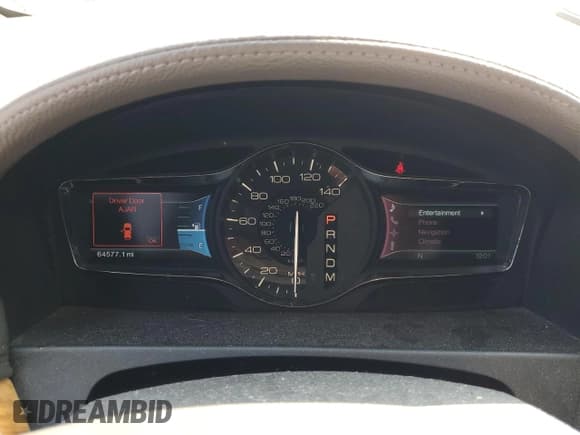 ✅ 2011 Lincoln MKX • VIN: 2LMDJ8JK6BBJ28161 • Lot: 68316385. Listed on Copart with 64,577 mi. Free auction sales archive from the USA and detailed vehicle history report at DreamBid. Image 9.