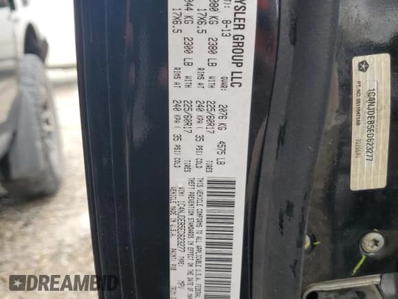 ✅ 2014 Jeep Compass Latitude • VIN: 1C4NJDEB5ED623277 • Lot: 80539075. Listed on Copart with 162,922 mi. Free auction sales archive from the USA and detailed vehicle history report at DreamBid. Image 13.