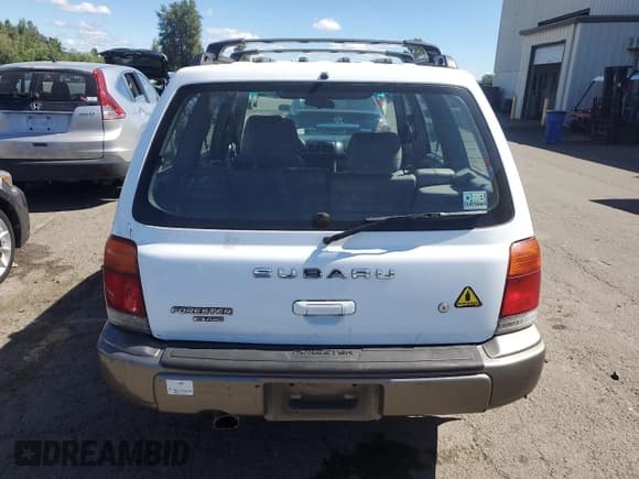 ✅ 1999 Subaru Forester S • VIN: JF1SF6557XH703160 • Lot: 60076974. Listed on Copart with Not provided. Free auction sales archive from the USA and detailed vehicle history report at DreamBid. Image 6.