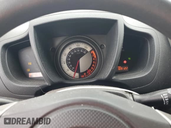 ✅ 2013 Scion xD • VIN: JTKKUPB41D1030123 • Lot: 81517355. Listed on Copart with 109,122 mi. Free auction sales archive from the USA and detailed vehicle history report at DreamBid. Image 9.