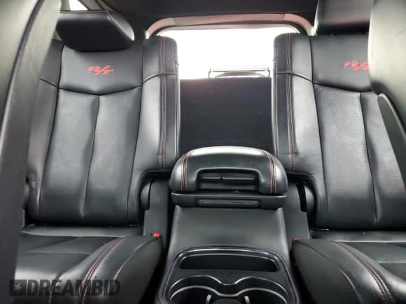 ✅ 2014 Dodge Durango R/T • VIN: 1C4SDJCT0EC354387 • Lot: 41760615. Listed on Copart with 130,231 mi. Free auction sales archive from the USA and detailed vehicle history report at DreamBid. Image 10.