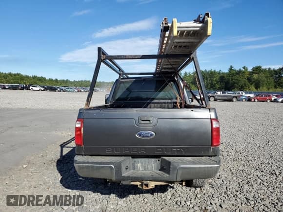 ✅ 2015 Ford F-250 XLT • VIN: 1FT7X2B68FEA85995 • Lot: 80056215. Wystawiony na Copart z przebiegiem Nie podano. Bezpłatny archiwum sprzedaży aukcyjnych z USA i szczegółowy raport historii pojazdu na DreamBid. Zdjęcie 6.