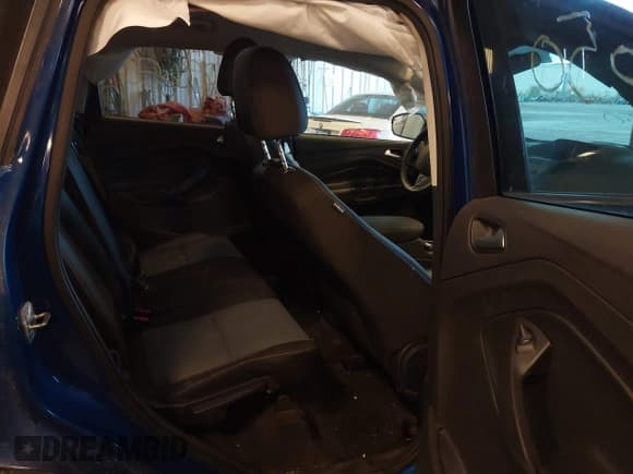 ✅ 2017 Ford Escape SE • VIN: 1FMCU0GD6HUB14787 • Lot: 43629650. Listed on IAAI with 143,286 mi. Free auction sales archive from the USA and detailed vehicle history report at DreamBid. Image 8.