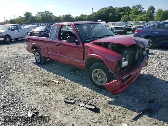 1995 Chevrolet S-10 LS с VIN 1GCCS19Z6SK233614, выставлен на аукционе Copart как лот 70534234 с пробегом 195 443 миль миль и Списание • Salvage title. История ставок и продаж доступна на DreamBid. Изображение 10.