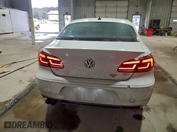 ✅ 2015 Volkswagen CC Sport • VIN: WVWBP7ANXFE829399 • Lot: 95201435. Listed on Copart with 182,981 mi. Free auction sales archive from the USA and detailed vehicle history report at DreamBid. Image 6.