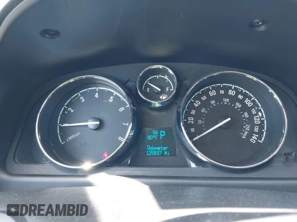 ✅ 2014 Chevrolet Captiva Sport LT • VIN: 3GNAL3EK1ES590157 • Lot: 42018777. Wystawiony na IAAI z przebiegiem 125 837 mil. Bezpłatny archiwum sprzedaży aukcyjnych z USA i szczegółowy raport historii pojazdu na DreamBid. Zdjęcie 7.