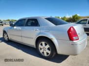 ✅ 2006 Chrysler 300 Touring • VIN: 2C3KK53G06H500905 • Lot: 84818185. Listed on Copart with 136,159 mi. Free auction sales archive from the USA and detailed vehicle history report at DreamBid. Image 2.
