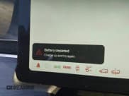 ✅ 2023 Rivian R1S Adventure • VIN: 7PDSGABA6PN017536 • Lot: 43881106. Wystawiony na IAAI z przebiegiem 21 072 mil. Bezpłatny archiwum sprzedaży aukcyjnych z USA i szczegółowy raport historii pojazdu na DreamBid. Zdjęcie 19.