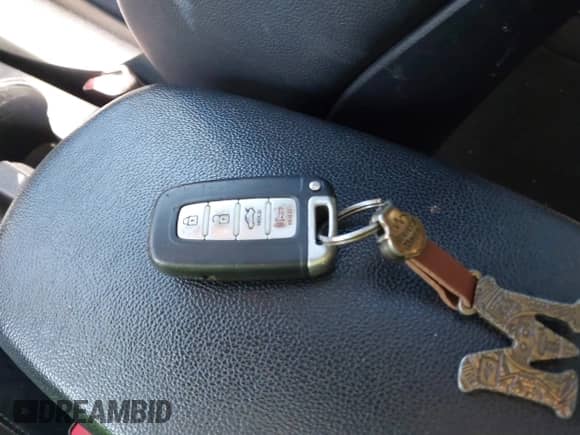 2013 Hyundai Elantra GS with VIN KMHDH6AE6DU014907, listed as a IAAI auction lot 42324748 with 188,499 mi miles and . Bid and sale history available at DreamBid. Image 11.