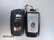 ✅ 2016 Rolls-Royce Ghost • VIN: SCA664S53GUX53668 • Lot: 43469088. Wystawiony na IAAI z przebiegiem 64 848 mil. Bezpłatny archiwum sprzedaży aukcyjnych z USA i szczegółowy raport historii pojazdu na DreamBid. Zdjęcie 11.