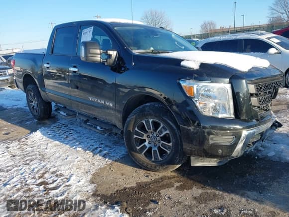 ✅ 2020 Nissan Titan Platinum Reserve • VIN: 1N6AA1ED2LN511667 • Lot: 41393767. Wystawiony na IAAI z przebiegiem 51 298 mil. Bezpłatny archiwum sprzedaży aukcyjnych z USA i szczegółowy raport historii pojazdu na DreamBid. Zdjęcie 1.