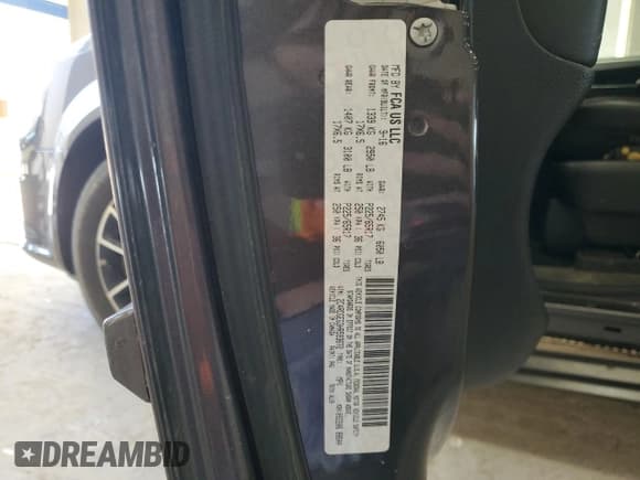 ✅ 2017 Dodge Grand Caravan GT • VIN: 2C4RDGEG3HR593672 • Lot: 91264455. Wystawiony na Copart z przebiegiem 225 185 mil. Bezpłatny archiwum sprzedaży aukcyjnych z USA i szczegółowy raport historii pojazdu na DreamBid. Zdjęcie 13.