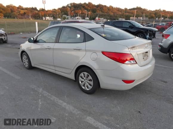 2016 Hyundai Accent SE с VIN KMHCT4AE1GU028362, выставлен на аукционе IAAI как лот 43616502 с пробегом 99 278 миль миль и . История ставок и продаж доступна на DreamBid. Изображение 3.