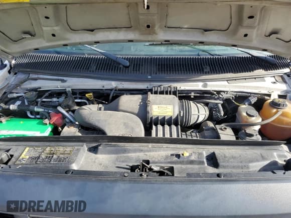 ✅ 2014 Ford Econoline Cargo Commercial • VIN: 1FTNS2EWXEDA97121 • Lot: 90014825. Wystawiony na Copart z przebiegiem 134 981 mil. Bezpłatny archiwum sprzedaży aukcyjnych z USA i szczegółowy raport historii pojazdu na DreamBid. Zdjęcie 12.