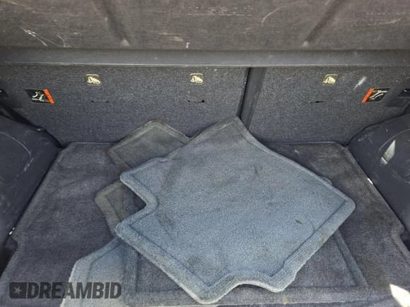 ✅ 2017 Nissan Note SV • VIN: 3N1CE2CP7HL355137 • Lot: 42969148. Listed on IAAI with 61,399 mi. Free auction sales archive from the USA and detailed vehicle history report at DreamBid. Image 1.