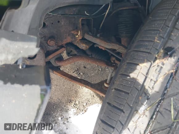 ✅ 2002 Chevrolet Silverado 1500 LS • VIN: 2GCEK19V021349946 • Лот: 43814872. Опубликован ранее на IAAI с пробегом 110 002 миль. Бесплатный доступ к архиву аукционных продаж из США и подробный отчёт об истории автомобиля на DreamBid. Изображение 12.