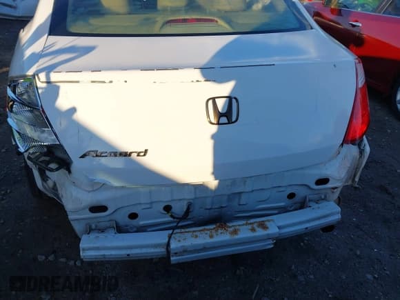 ✅ 2008 Honda Accord EX-L • VIN: 1HGCS12828A014537 • Лот: 41197689. Опубликован ранее на IAAI с пробегом 154 390 миль. Бесплатный доступ к архиву аукционных продаж из США и подробный отчёт об истории автомобиля на DreamBid. Изображение 21.