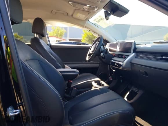 ✅ 2023 Hyundai Ioniq 5 SEL • VIN: KM8KN4AE6PU180465 • Lot: 43591842. Listed on IAAI with 37,044 mi. Free auction sales archive from the USA and detailed vehicle history report at DreamBid. Image 5.