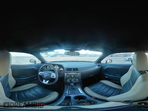 ✅ 2012 Dodge Challenger SXT • VIN: 2C3CDYAG1CH208629 • Lot: 80057814. Wystawiony na Copart z przebiegiem 135 163 mil. Bezpłatny archiwum sprzedaży aukcyjnych z USA i szczegółowy raport historii pojazdu na DreamBid. Zdjęcie 13.