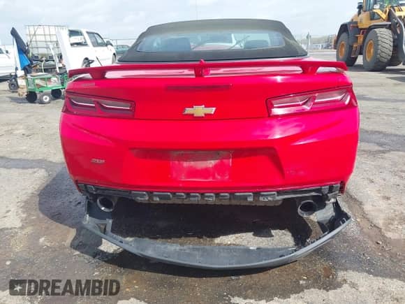 2017 Chevrolet Camaro 1SS с VIN 1G1FF3D76H0182390, выставлен на аукционе IAAI как лот 41824313 с пробегом 81 965 миль миль и . История ставок и продаж доступна на DreamBid. Изображение 17.