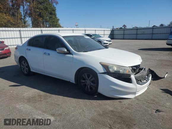 ✅ 2012 Honda Accord SE • VIN: 1HGCP2F61CA112743 • Lot: 93049145. Wystawiony na Copart z przebiegiem 256 914 mil. Bezpłatny archiwum sprzedaży aukcyjnych z USA i szczegółowy raport historii pojazdu na DreamBid. Zdjęcie 4.