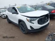 ✅ 2021 GMC Terrain SLE • VIN: 3GKALMEV9ML381769 • Lot: 42011987. Wystawiony na IAAI z przebiegiem 82 695 mil. Bezpłatny archiwum sprzedaży aukcyjnych z USA i szczegółowy raport historii pojazdu na DreamBid. Zdjęcie 1.