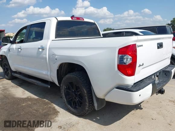 ✅ 2020 Toyota Tundra Platinum • VIN: 5TFAY5F11LX911590 • Lot: 42996748. Listed on IAAI with 84,932 mi. Free auction sales archive from the USA and detailed vehicle history report at DreamBid. Image 3.