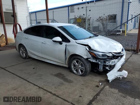 ✅ 2016 Chevrolet Cruze LT • VIN: 1G1BE5SM3G7323492 • Лот: 41972053. Опубликован ранее на Copart с пробегом 92 953 миль. Бесплатный доступ к архиву аукционных продаж из США и подробный отчёт об истории автомобиля на DreamBid. Изображение 4.