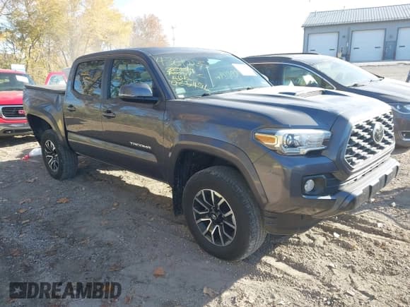 ✅ 2021 Toyota Tacoma SR • VIN: 3TYCZ5AN0MT025496 • Лот: 43612235. Опубликован ранее на IAAI с пробегом 109 074 миль. Бесплатный доступ к архиву аукционных продаж из США и подробный отчёт об истории автомобиля на DreamBid. Изображение 1.