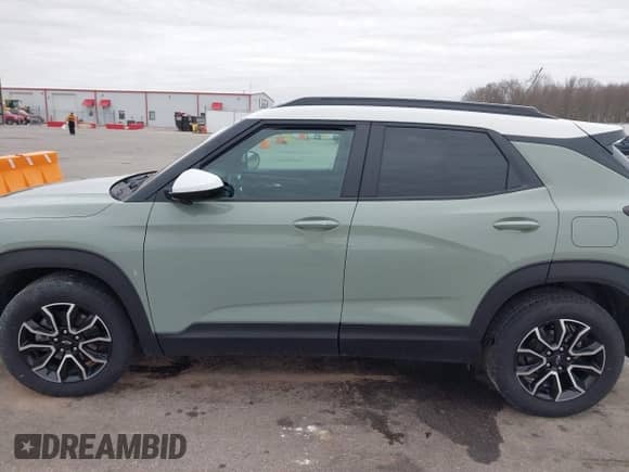 2025 Chevrolet TrailBlazer ACTIV с VIN KL79MVSL6SB013758, выставлен на аукционе IAAI как лот 41750876 с пробегом 4 762 миль миль и . История ставок и продаж доступна на DreamBid. Изображение 14.