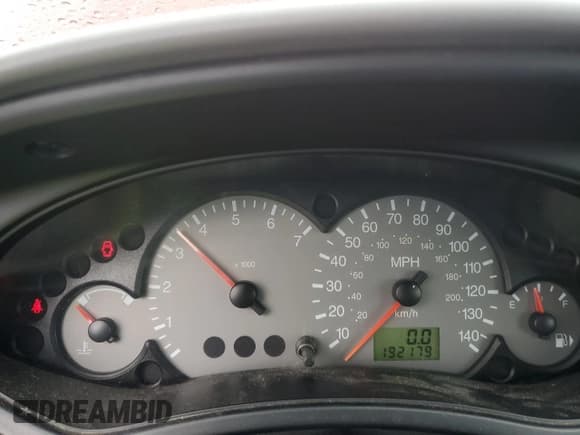 ✅ 2003 Ford Focus ZX3 • VIN: 3FAFP31Z93R189715 • Lot: 44279455. Listed on Copart with 192,179 mi. Free auction sales archive from the USA and detailed vehicle history report at DreamBid. Image 9.