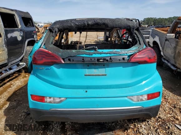 ✅ 2020 Chevrolet Bolt EV LT • VIN: 1G1FY6S03L4149155 • Lot: 47466035. Wystawiony na Copart z przebiegiem Nie podano. Bezpłatny archiwum sprzedaży aukcyjnych z USA i szczegółowy raport historii pojazdu na DreamBid. Zdjęcie 6.