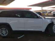 ✅ 2025 Jeep Grand Cherokee Laredo • VIN: 1C4RJHAG7SC313532 • Lot: 42973518. Listed on IAAI with 4,333 mi. Free auction sales archive from the USA and detailed vehicle history report at DreamBid. Image 14.