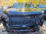 ✅ 2020 Chevrolet Silverado 1500 RST • VIN: 3GCUYEED7LG114208 • Lot: 85761795. Listed on Copart with 84,666 mi. Free auction sales archive from the USA and detailed vehicle history report at DreamBid. Image 5.