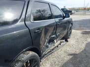 ✅ 2016 Dodge Durango R/T • VIN: 1C4SDJCT5GC420080 • Lot: 43607099. Wystawiony na IAAI z przebiegiem 218 030 mil. Bezpłatny archiwum sprzedaży aukcyjnych z USA i szczegółowy raport historii pojazdu na DreamBid. Zdjęcie 17.