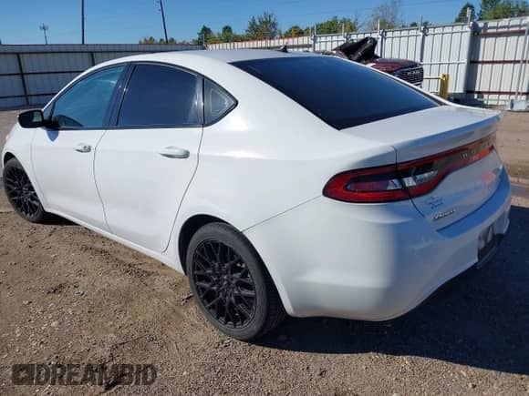 2013 Dodge Dart SXT z VIN 1C3CDFBA5DD211238, wystawiony jako IAAI lot #43589261 z przebiegiem 181 811 mil mil oraz . Historia ofert i sprzedaży dostępna na DreamBid. Obrazek 3.
