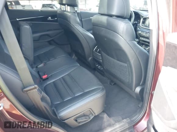 ✅ 2017 Kia Sorento EX • VIN: 5XYPH4A57HG248616 • Лот: 42583312. Опубликован ранее на IAAI с пробегом 198 616 миль. Бесплатный доступ к архиву аукционных продаж из США и подробный отчёт об истории автомобиля на DreamBid. Изображение 8.