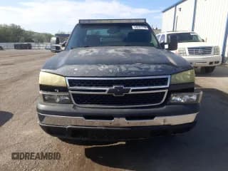 ✅ 2006 Chevrolet Silverado 1500 LS • VIN: 1GCEC19X26Z115383 • Лот: 64201714. Опубликован ранее на Copart с пробегом Не указан. Бесплатный доступ к архиву аукционных продаж из США и подробный отчёт об истории автомобиля на DreamBid. Изображение 5.
