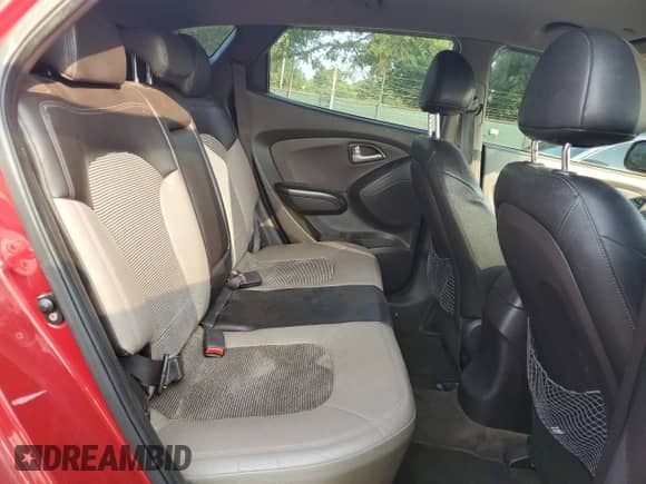 ✅ 2011 Hyundai Tucson Limited • VIN: KM8JUCAC2BU205913 • Lot: 67777745. Listed on Copart with 214,022 mi miles. Access the free auction sales archive from the USA and view a detailed vehicle history report at DreamBid. Image 11.