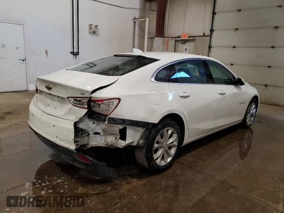 2024 Chevrolet Malibu LT with VIN 1G1ZD5ST7RF230573, listed as a Copart auction lot 90040395 with 36,747 mi miles and Clean title. Bid and sale history available at DreamBid. Image 3.