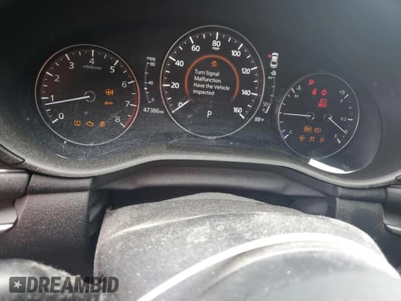 ✅ 2019 Mazda 3 • VIN: 3MZBPABL9KM111810 • Lot: 65905255. Listed on Copart with 47,386 mi. Free auction sales archive from the USA and detailed vehicle history report at DreamBid. Image 9.