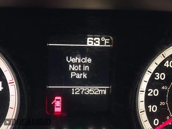 ✅ 2018 Ram 2500 Tradesman • VIN: 3C6UR5CL2JG283449 • Lot: 42113371. Listed on IAAI with 127,352 mi. Free auction sales archive from the USA and detailed vehicle history report at DreamBid. Image 16.