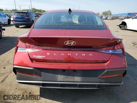 ✅ 2024 Hyundai Elantra SEL • VIN: KMHLM4DG0RU735756 • Lot: 80672735. Listed on Copart with 15,656 mi. Free auction sales archive from the USA and detailed vehicle history report at DreamBid. Image 6.