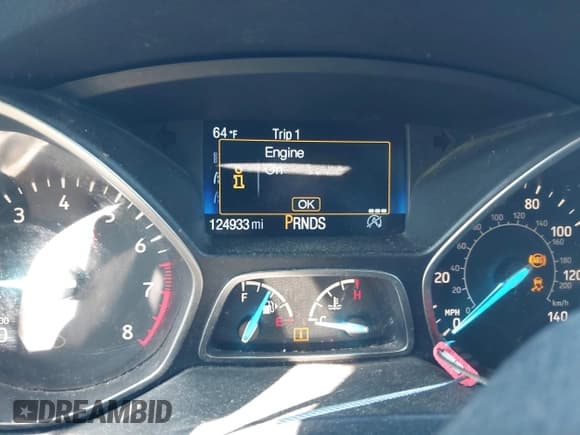 ✅ 2017 Ford Escape SE • VIN: 1FMCU9GD2HUC20044 • Lot: 43509800. Wystawiony na IAAI z przebiegiem 124 933 mil. Bezpłatny archiwum sprzedaży aukcyjnych z USA i szczegółowy raport historii pojazdu na DreamBid. Zdjęcie 7.