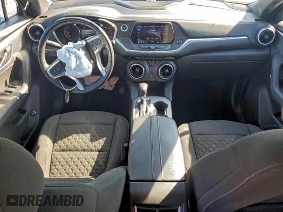 ✅ 2019 Chevrolet Blazer • VIN: 3GNKBCRS5KS669859 • Lot: 95573215. Listed on Copart with 122,499 mi. Free auction sales archive from the USA and detailed vehicle history report at DreamBid. Image 8.