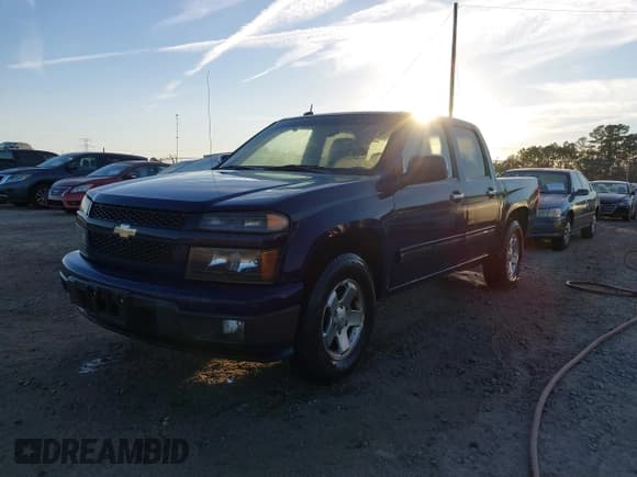 ✅ 2012 Chevrolet Colorado 1LT • VIN: 1GCDSCF90C8128327 • Lot: 43590640. Listed on IAAI with 178,600 mi. Free auction sales archive from the USA and detailed vehicle history report at DreamBid. Image 2.
